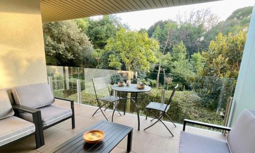 BNB RENTING 1 bedroom apartment in a brand new building with a pool