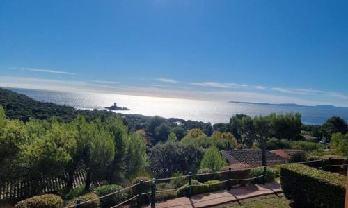 Cap Esterel appartement rénové VUE MER MAGNIFIQUE !