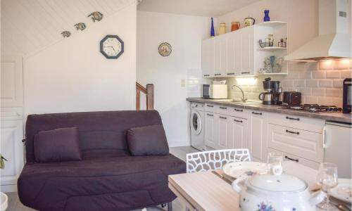 Stunning Home In Plouha With Kitchen