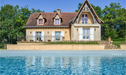 Lovely Home In Savignac-ledrier