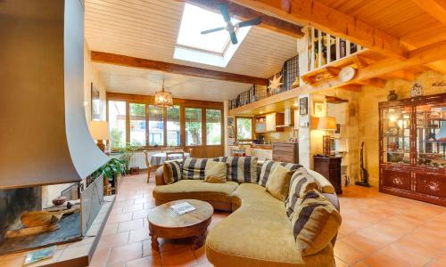 Superbe maison en pierre bordelaise