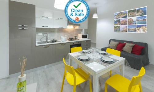 LE TORRI Riviera Holiday