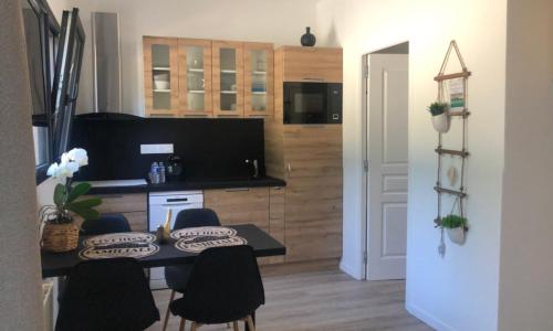 Charmante maisonnette avec terrasse à 100m de la plage