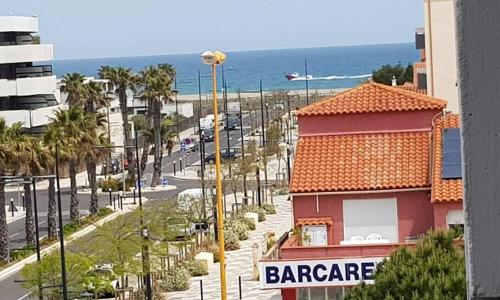 Appart T2 - 4 pers - VILLAGE - 200m de la plage