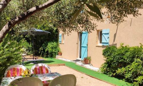 Appartement d'une chambre avec terrasse amenagee et wifi a Cavalaire sur Mer