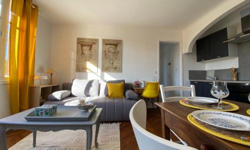 Yellow'appart #Moulin#1 -Futuroscope-jardin & parking - La Conciergerie