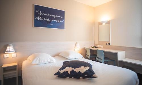 Standard Room photo