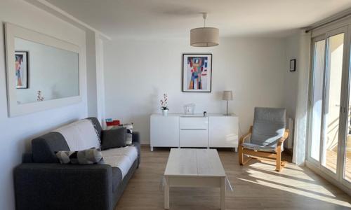 CANNES Vue mer Parking Climatisation Chambre séparée