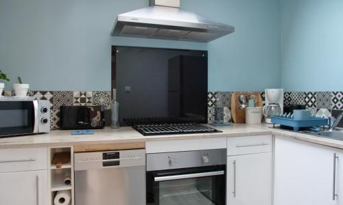 La Baie de Chopin, 5min du Quai. Maison avec cour