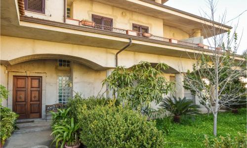 Awesome Apartment In Ricadi With Wifi