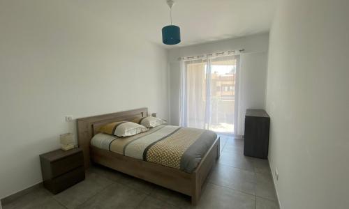 Appartement T2 de standing avec parking à 250 mètres de la plage, route des Sanguinaires, Ajaccio