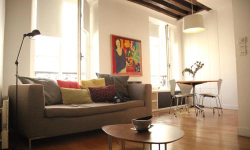 Sèvres-Raspail Paris 6 apartment