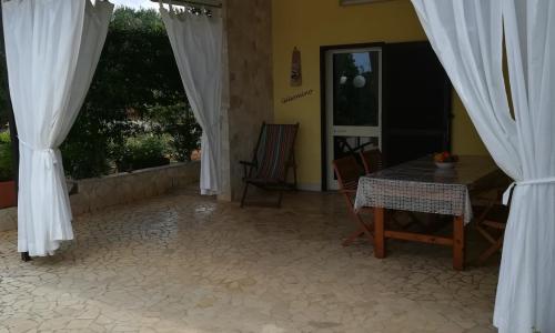 VILLETTA SALENTO S.M.DI LEUCA 6 POSTI LETTO