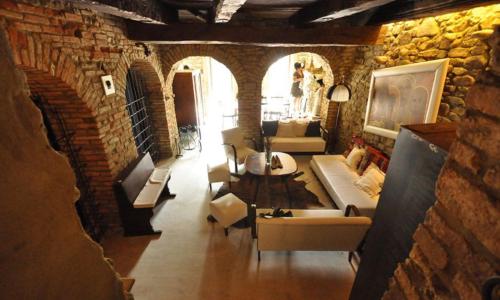 I CATARI ...nel cuore di Monforte d'Alba