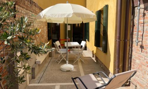 Appartamento Tre Archi con corte privata