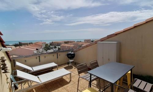 Duplex terrasse vue mer accès plage et piscine...