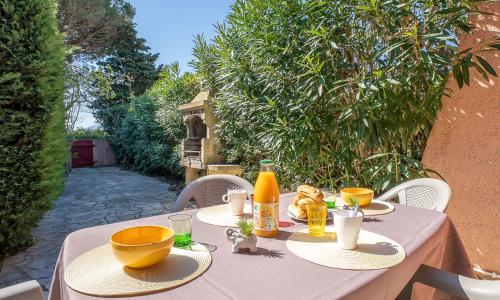 Holiday Home Thalassa-3 by Interhome