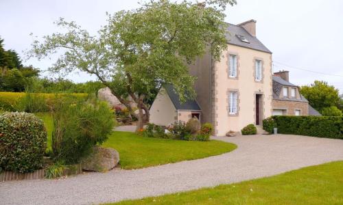 Semi-detached house, Guissény