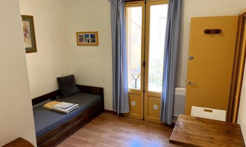 Studio CV - Calme, clair avec terrasse