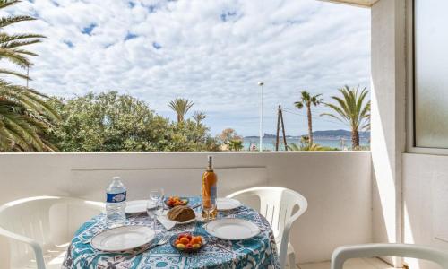 Apartment Super Plage-6 by Interhome