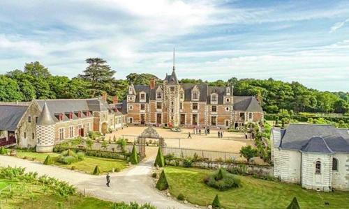 Appartement de 8 chambres avec piscine partagee jardin amenage et wifi a Vernou sur Brenne