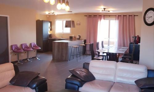 Grande maison près de Bordeaux Parking Pétanque WiFi