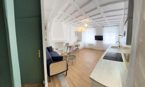 Le 101 - Les Locations ISAHORA