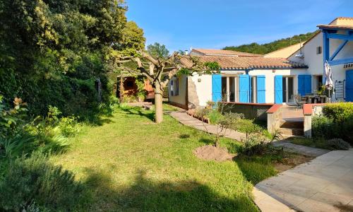 MAS VALLCROSA Studio calme et confortable avec piscine