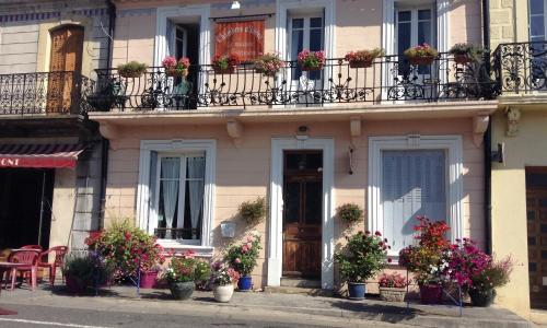 La Maison de la Riviere B&B