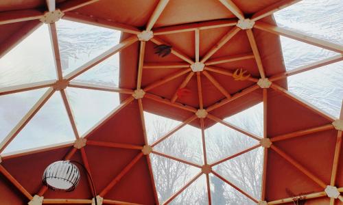 bulle d'amour à 500 m de la plage