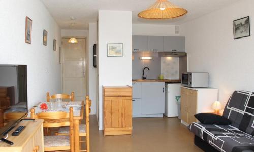 Appartement Gruissan, 1 pièce, 2 personnes - FR-1-229-106