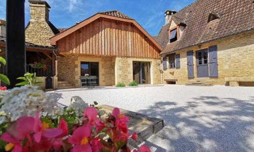 Gîte Coly-Saint-Amand, 5 pièces, 8 personnes - FR-1-616-85