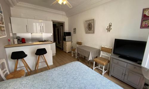 Studio Ideal vacation by the sea LIVE IN