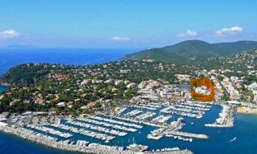 Spacious Marina & See view appartment