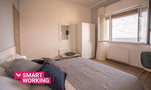 Seaview Rooms in the center by Wonderful Italy