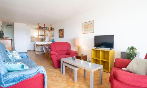 Apartment Cap Sud-4 by Interhome