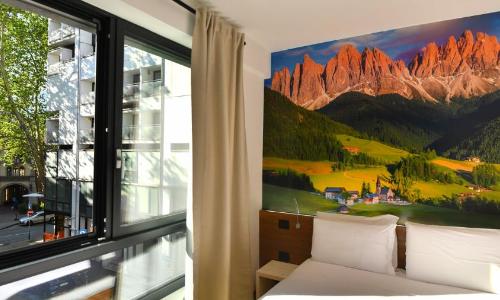 YUGOGO PELLICO 8 Trento Centro