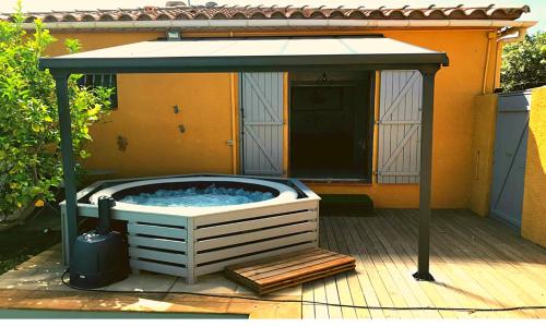 SUITE SPA PRIVATIF extérieur 66 Perpignan Nord