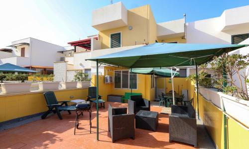 2 bedrooms apartement at Torre Pali 400 m away from the beach with enclosed garden and wifi