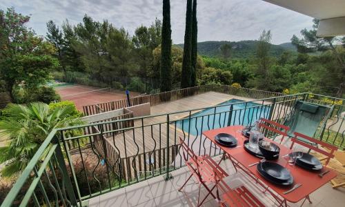 T3 Le Lou-Piscine & Parking - 5min des thermes