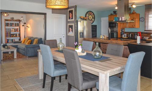 Beautiful Home In Campagnan With Kitchen