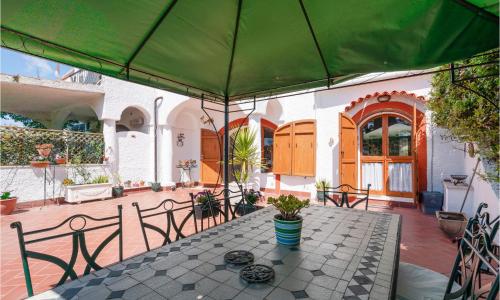 Gorgeous Home In Terracina With Kitchen