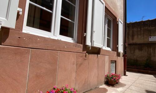 Logement de charme dans un monument historique daté de 1544, au centre de Haguenau