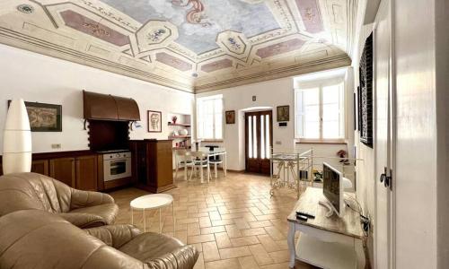 Dream house, 80M2, Fresco painting on the vault