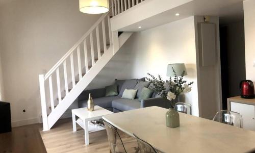 Appartement au coeur des pins, plage à 400 mètres