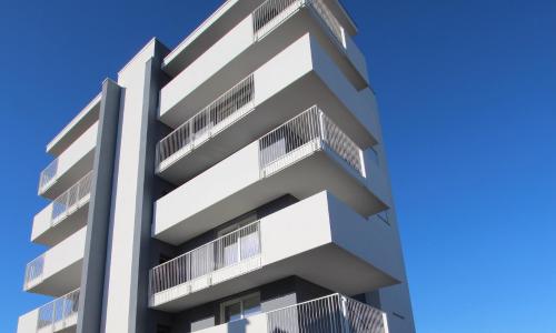 Gray Palace - Home Immobiliare Jesolo