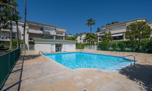 Apartment Eden Cap by Interhome