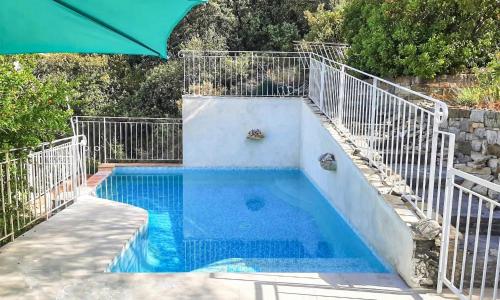 Gorgeous Apartment In Nyons With Kitchen
