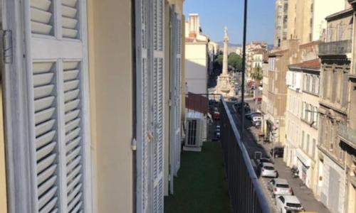 T2 avec balcon Castellane Marseille