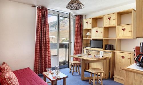 Studio Les Menuires, 1 pièce, 2 personnes - FR-1-344-1029